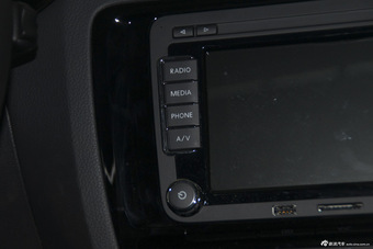 2015款速腾1.4T手动舒适型230