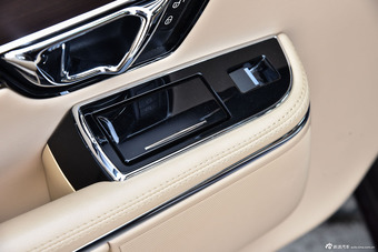 2015款捷豹XJL 3.0 SC典雅商务80周年典藏版