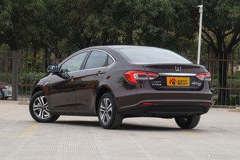 2016款纳5 1.8T自动智慧型