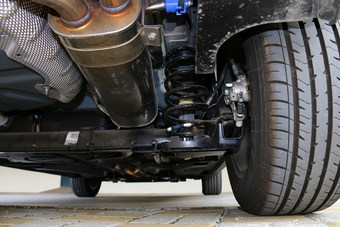 2015款标致2008  1.6THP自动领航版