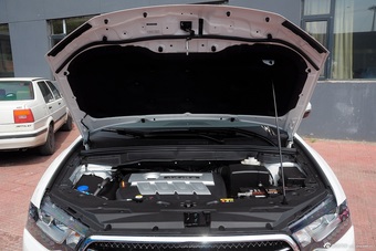 2015款哈弗H6 Coupe 2.0T手动两驱精英型