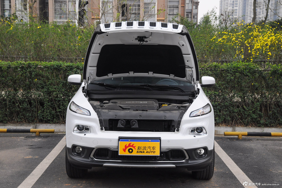 2016款自由光2.4L自动全能版