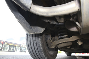 2016款沃尔沃V40 2.0T自动 T4 智雅版