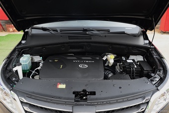 2016款宝骏560 1.8L手动精英型图片