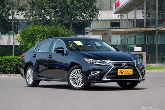 2015款雷克萨斯ES250典雅型