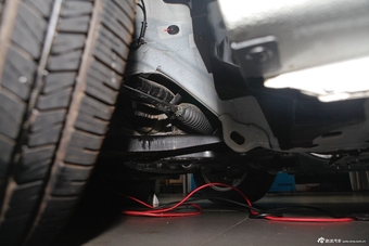 2014款纳智捷 5 Sedan荣耀导航版 1.8T自动尊贵型