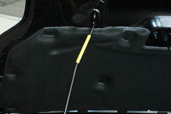 2012款福克斯三厢