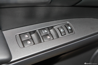 2014款爱腾2.0T两驱自动精英柴油版