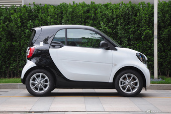 2015款smart fortwo 1.0L 灵动版