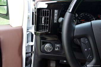 2014款GMC商务之星1500S实拍