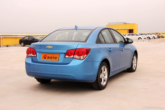 2012款科鲁兹1.6SE手自一体舒适版