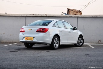 2015款科鲁兹1.5L经典 SE MT