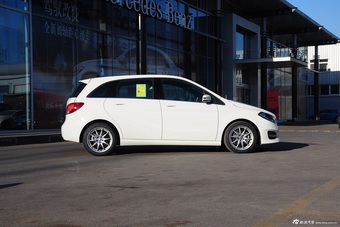 2015款奔驰B级B200动感型