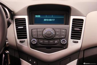 2012款科鲁兹1.6SE手自一体舒适版