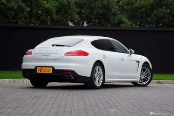 2014款保时捷Panamera 4 Executive 3.0T