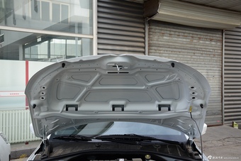 2016款全新爱丽舍1.6L自动舒适型