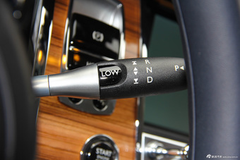 2015款古思特6.6T自动Series II加长版