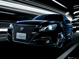 丰田第十四代皇冠 ATHLETE