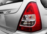 2011款野马F10官方图