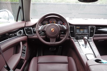 2014款Panamera Executive 3.0T