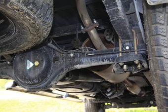 2015款黄海N2 2.8T四驱柴油至尊版