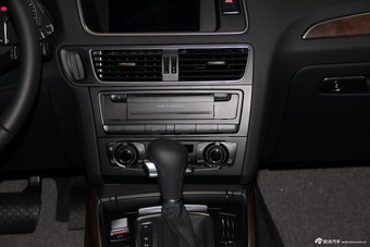 2012款奥迪Q5混动