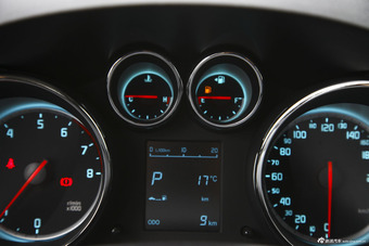 2015款CS35 1.6L自动豪华型国IV