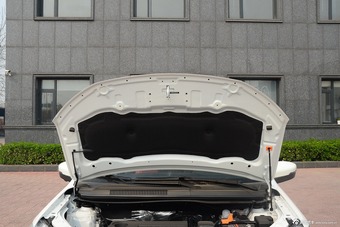 2016款哈弗H1 1.5L自动豪华型蓝标改款