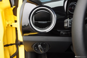 2015款大众up! 1.0L high up!