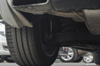 2015款沃尔沃S60L 2.0T自动T5智驭版