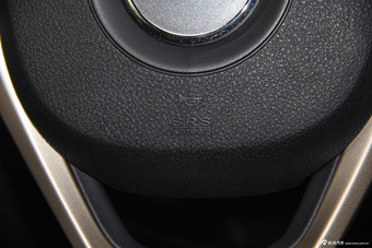 2015款大切诺基3.0TD自动柴油舒享导航版