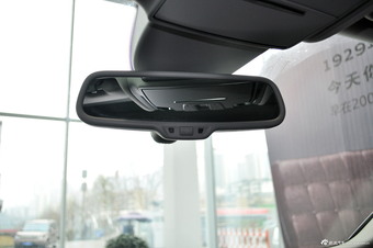 2013款奥迪A8L 50TFSI quattro舒适型