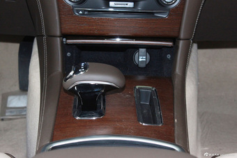 2014款克莱斯勒300C到店实拍