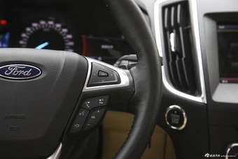 2015款锐界2.0T自动四驱豪锐型