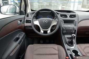 2016款海马V70 2.0L手动适·宜型 5座