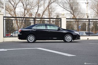 2015款凯美瑞2.5HG豪华导航版