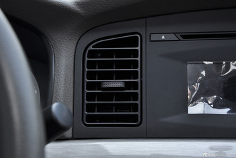 2012款力帆620 1.5L手动基本型