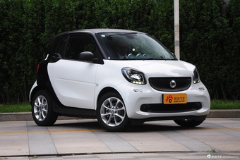 2015款smart fortwo 1.0L 灵动版