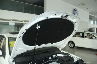 2012款迈腾1.8TSI领先型