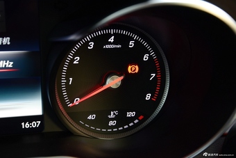 2016款奔驰GLC级 GLC200 2.0T自动4MATIC