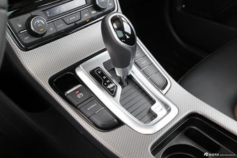 2016款帝豪GS 1.3T自动臻尚型运动版