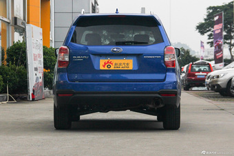 2015款森林人2.5L自动特装纪念版