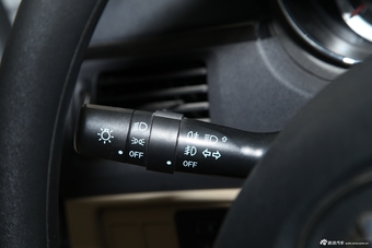 2013款长城C30 1.5L手动精英型