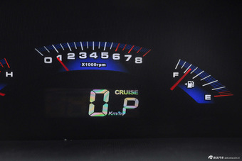 2013款大7 MPV 2.0T自动豪华型