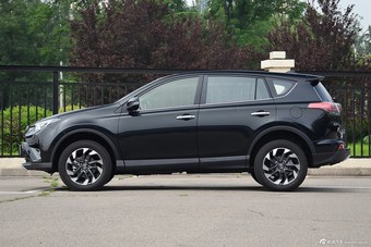 2016款RAV4荣放2.5L自动四驱精英型