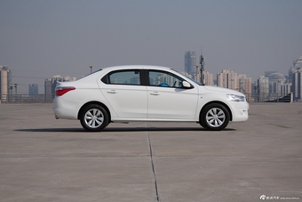 2015款爱丽舍质尚版1.6L手动时尚型