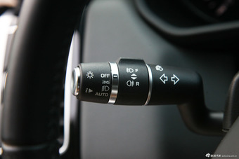 2014款揽胜运动版3.0 V6 SC HSE