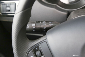 2014款中华V5 1.5T自动两驱运动型