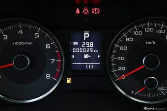 2015款森林人2.0L自动特装纪念版