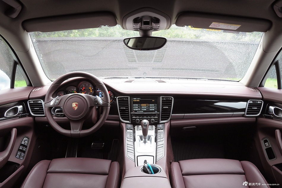 2014款Panamera Executive 3.0T